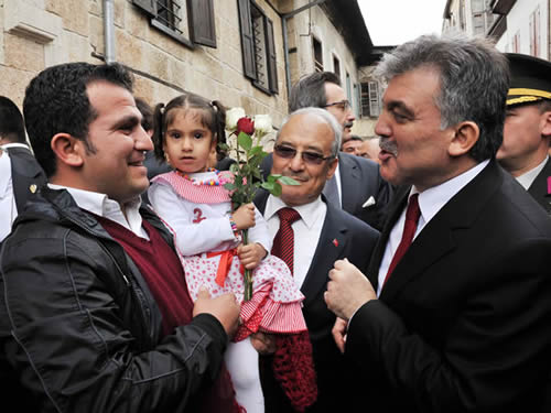 “Mersin'in Akdeniz Oyunları'nın Ev Sahibi Olması İçin Herkes Üzerine Düşeni Yapıyor”